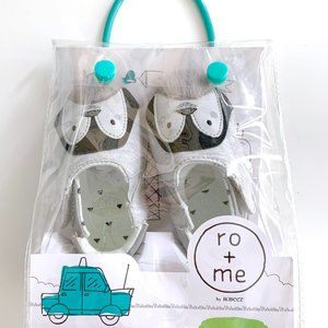 NEW Ro + Me by Robeez Baby Penguin Easy On Stay On Slippers Shoes Size 0-6 Month